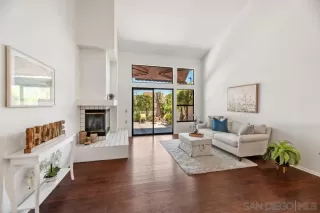 Photo #4: 250033157 Listing