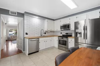 Photo #4: 250033166 Listing 