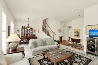 Photo #2: 250033188 Listing 