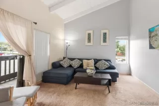 Photo #1: 250033194 Listing 