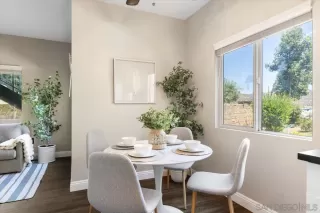 Photo #1: 250033200 Listing