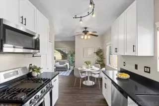 Photo #5: 250033200 Listing