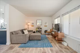 Photo #6: 250033233 Listing