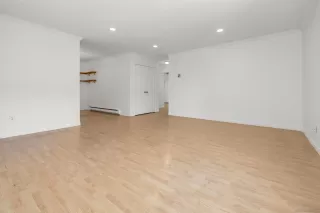 Photo #3: 250033240 Listing