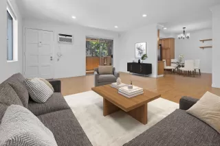 Photo #4: 250033240 Listing