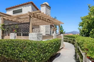 Photo #1: 250033286 Listing