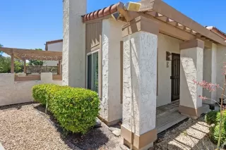 Photo #2: 250033286 Listing