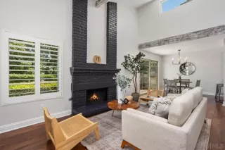 Photo #5: 250033286 Listing