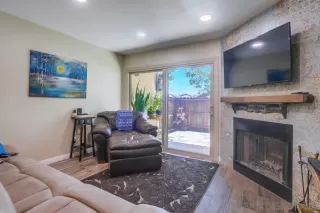 Photo #1: 250033296 Listing