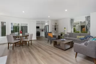 Photo #3: 250033351 Listing