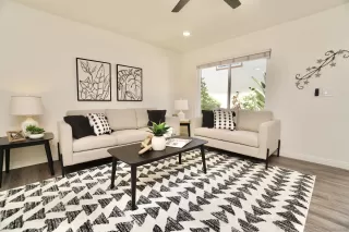 Photo #3: 250033352 Listing