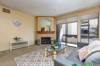 Photo #4: 250033428 Listing 