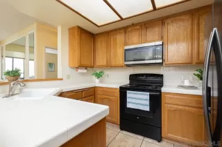 Photo #5: 250033428 Listing 
