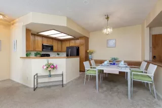 Photo #6: 250033428 Listing 