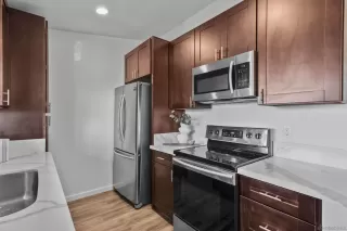 Photo #4: 250033443 Listing