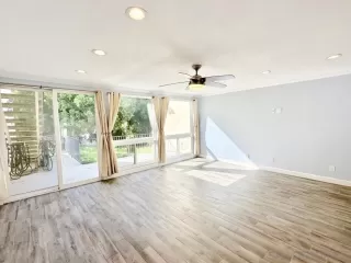 Photo #2: 250033470 Listing 