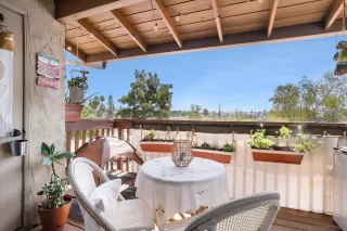 Photo #1: 250033549 Listing 