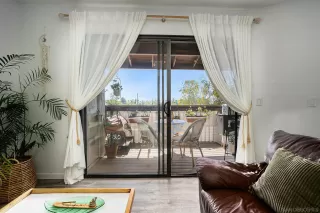 Photo #2: 250033549 Listing 