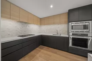 Photo #4: 250033552 Listing