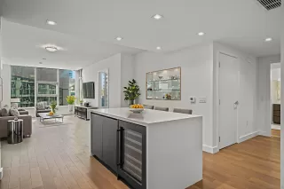 Photo #6: 250033552 Listing