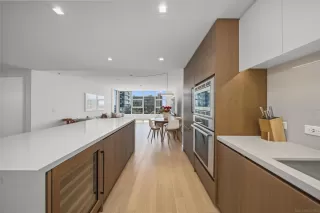 Photo #4: 250033553 Listing