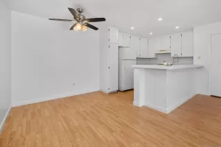 Photo #5: 250033575 Listing 