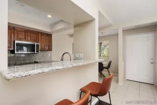 Photo #6: 250033632 Listing