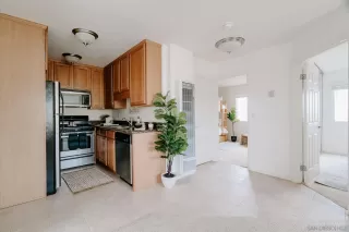 Photo #3: 250033633 Listing 