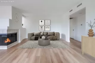 Photo #3: 250033646 Listing