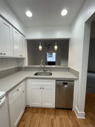 Photo #2: 250033659 Listing