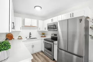 Photo #5: 250033713 Listing
