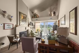 Photo #4: 250033723 Listing