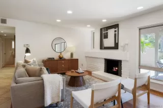 Photo #3: 250033730 Listing 