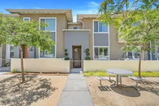 Photo #1: 250033732 Listing 