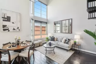 Photo #2: 250033764 Listing