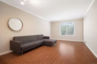 Photo #4: 250033786 Listing 