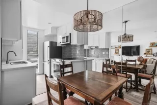 Photo #4: 250033816 Listing