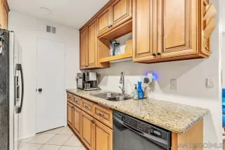 Photo #6: 250033834 Listing 