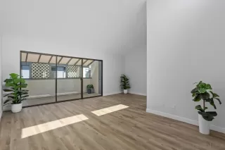 Photo #3: 250033851 Listing