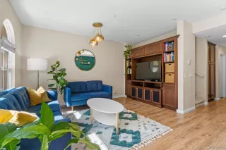 Photo #3: 250033872 Listing