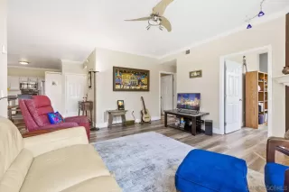 Photo #5: 250033891 Listing