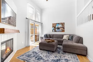 Photo #2: 250033905 Listing