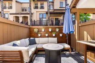 Photo #3: 250033905 Listing