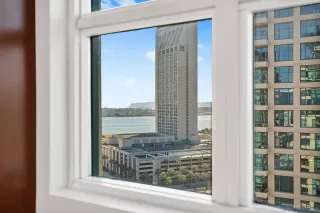 Photo #5: 250033907 Listing