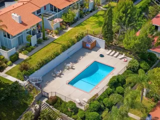 Photo #2: 250033914 Listing