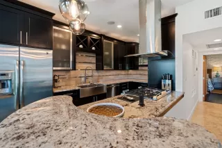 Photo #4: 250033914 Listing