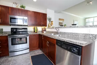 Photo #5: 250033956 Listing 
