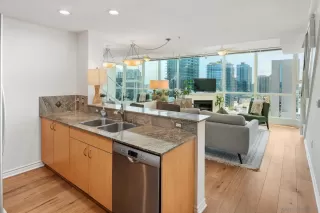 Photo #4: 250033969 Listing 