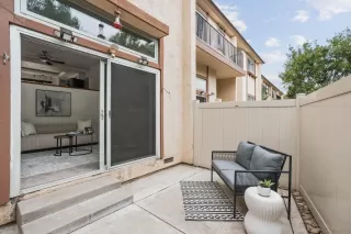 Photo #1: 250033978 Listing