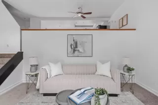 Photo #2: 250033978 Listing